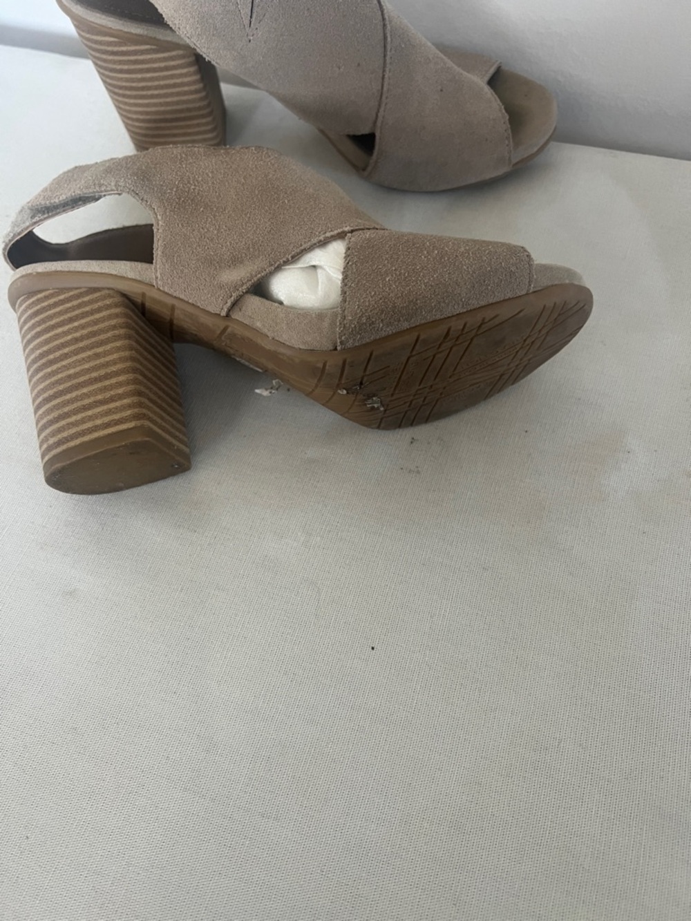 Kenneth Cole Taupe Suede Crisscross Open-Toe Block Heel Slingback Sandal - Picture 3 of 4